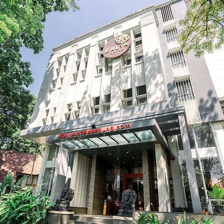 Kalya Hotel Bandung Dago Exterior foto