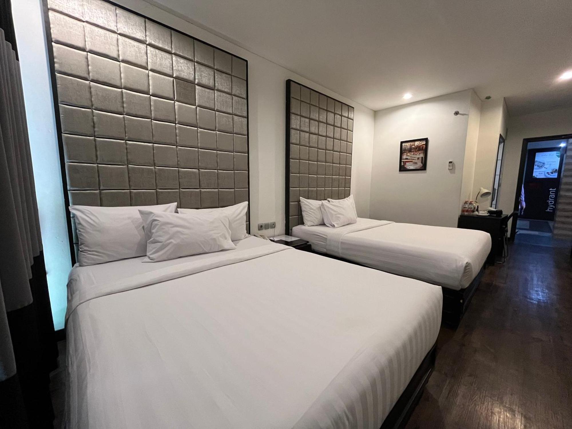 Kalya Hotel Bandung Dago Exterior foto